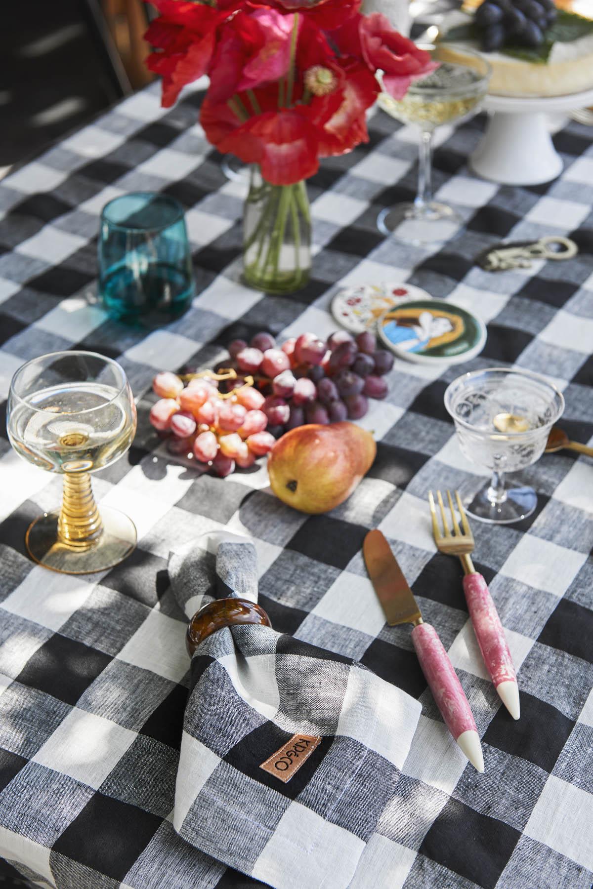 Linen Tablecloth - Black &amp; White Gingham