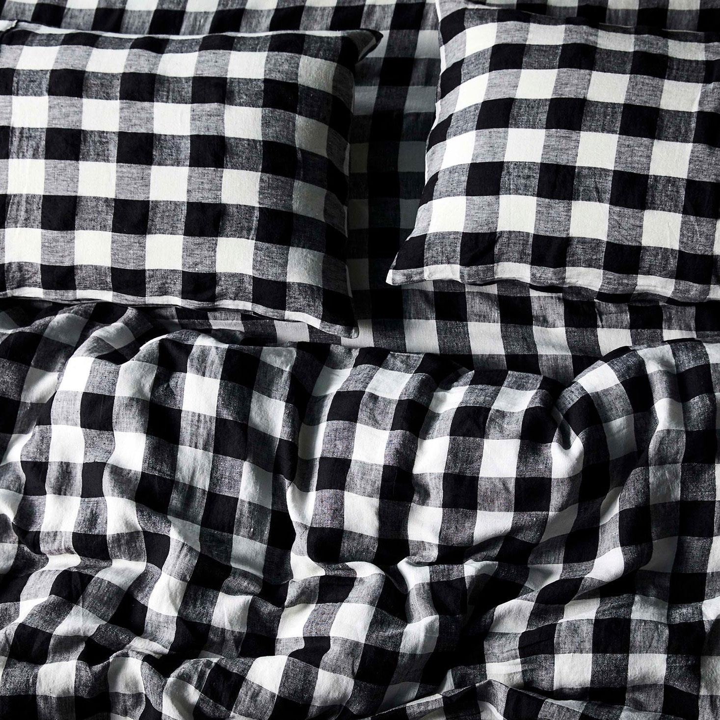 Black & White Gingham Linen Fitted Sheet