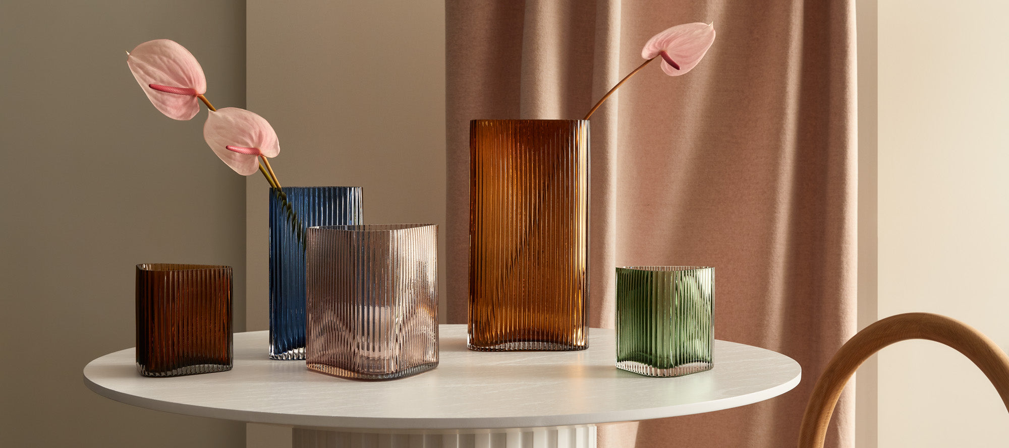 Profile Vase Coffee - Small