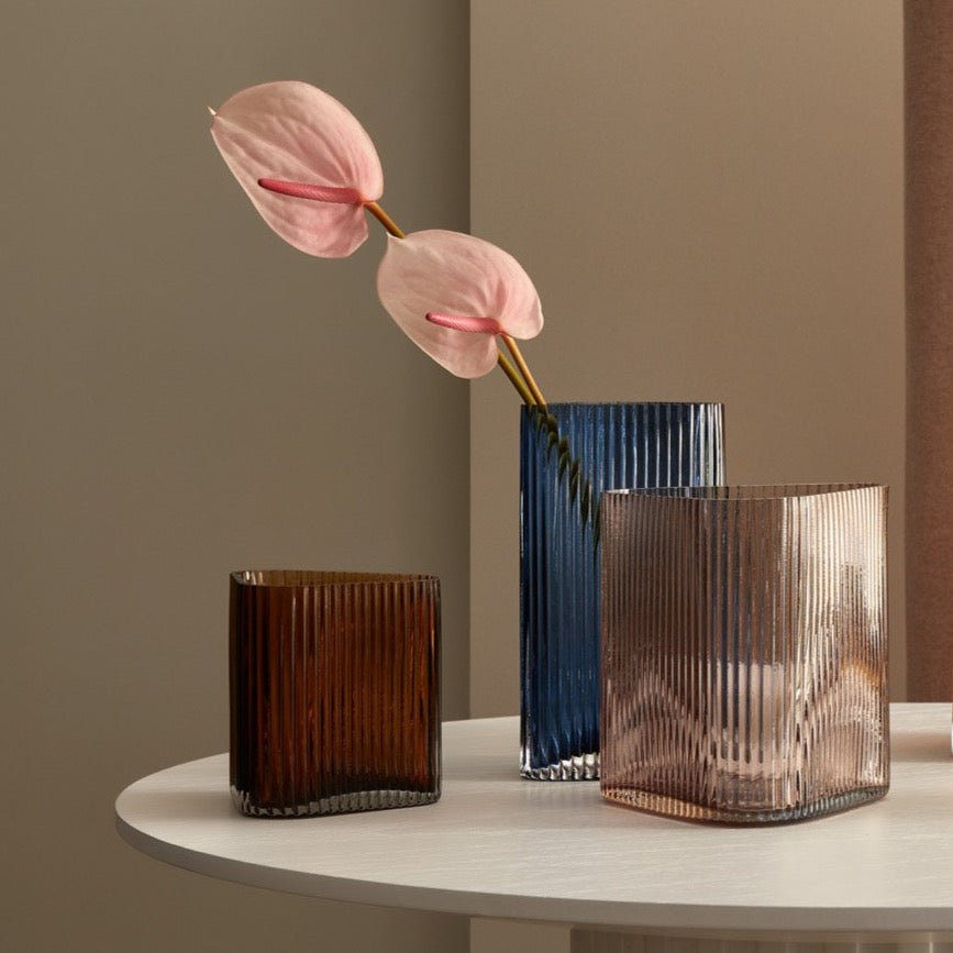 Profile Vase Coffee - Small