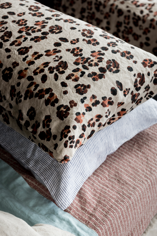 Leopard Pillowcase Set