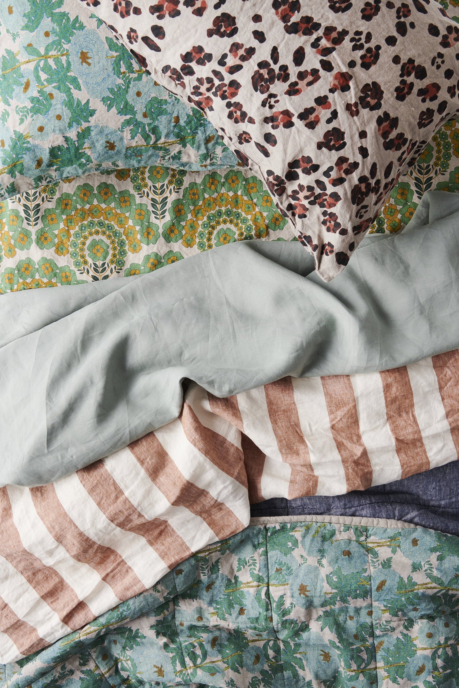 Leopard/Joan Double Sided Quilt