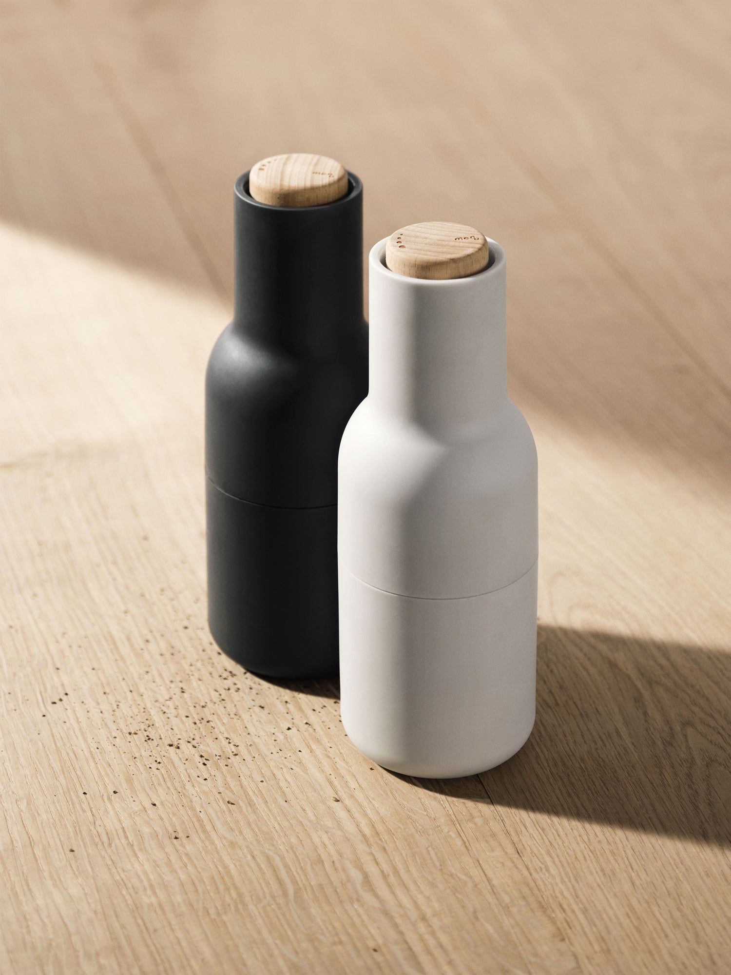 Salt and Pepper Bottle Grinders Set of 2 - Ash + Carbon