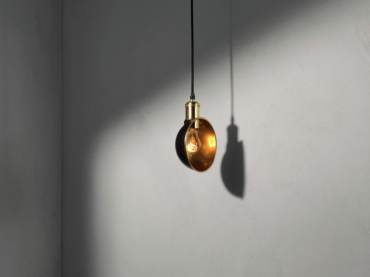 Duane Pendant