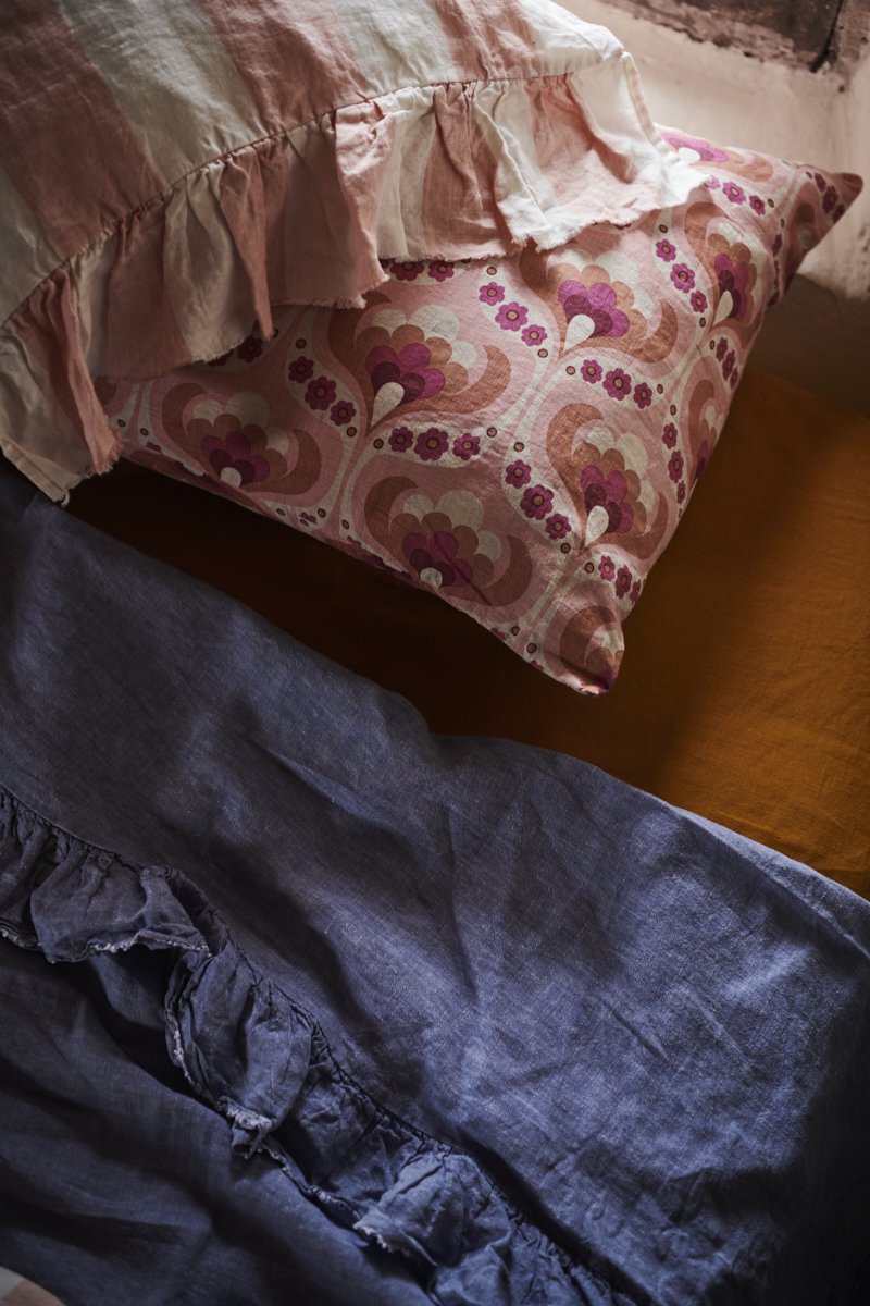 Blush Stripe Standard Pillowcase Set