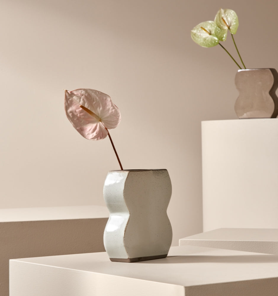 Form Vase Hazel  - Assorted sizes